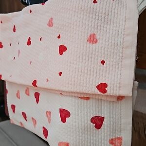Kitchen Aid Pair Of Hearts White And Pink Tea Towels